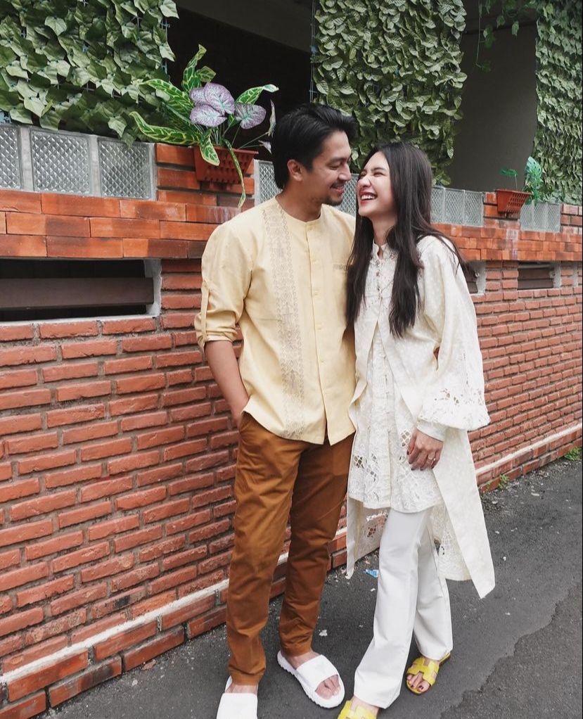 Mikha Tambayong dan Deva Mahenra