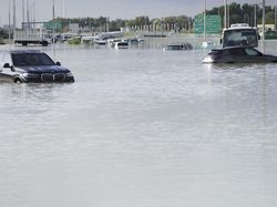 Bandara Dubai Terendam Usai Uni Emirat Arab Dilanda Banjir Langka