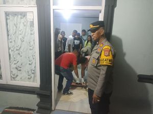 Tragis Wanita di Ambon Nekat Akhiri Hidup gegara Ketahuan Selingkuh Tragis Wanita di Ambon Nekat Akhiri Hidup gegara Ketahuan Selingkuh