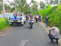 Siswi SLB Bangli Tewas Tabrak Tebing Sawah gegara Jalanan Licin