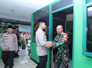 Perkuat Soliditas TNI-Polri, Polsek Mampang Halalbihalal ke Koramil