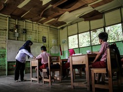 12 Ribu Guru Dapat Bantuan Rp 3 Juta untuk Studi D4-S1, Siapa yang Bisa Terima?