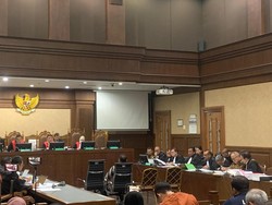 Eks Ajudan SYL Ungkap Perintah Serahkan Tas Berisi Dolar ke Ajudan Firli