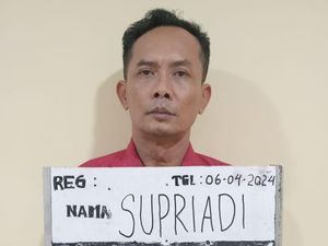 Oknum Polisi Tersangka Kasus Penipuan Masuk Akpol Rp 1,3 M Ditangkap Oknum Polisi Tersangka Kasus Penipuan Masuk Akpol Rp 1,3 M Ditangkap