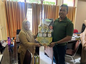 Taufan Pawe Tolak Parsel Lebaran Pemberian Pj Wali Kota Parepare Akbar Ali