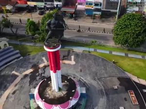 Tugu Juang Jambi: Makna, Bentuk, dan Rutenya Tugu Juang Jambi: Makna, Bentuk, dan Rutenya