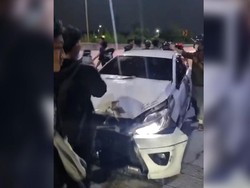 Viral Pengemudi Yaris Tanpa SIM Tabrak 13 Kendaraan di Bekasi