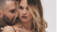 Foto Mesra Adam Levine dan Behati Prinsloo Saat Jadi Model Perhiasan