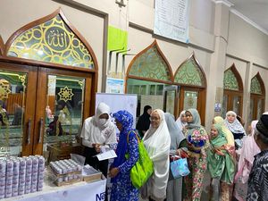 Aksi Berbagi untuk 700 Masjid di Indonesia