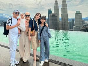 Cara Ayu Ting Ting Balas Budi ke Orang Tua