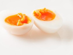 Rebus Telur Setengah Matang Pakai Air Fryer, Begini Caranya!