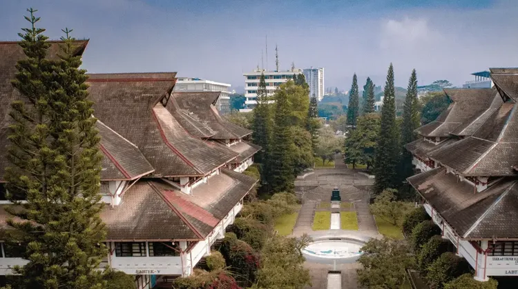 ITB Buka Jalur Beasiswa S2 Inovatif bagi Guru & Calon Guru Sains-Matematika