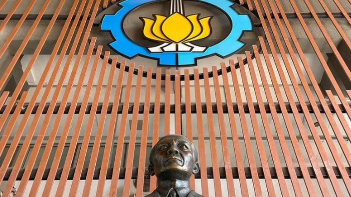 ITS Buka Lowongan Dosen Tetap 2025, Peluang Emas di Teknik Kelautan & Kedokteran!