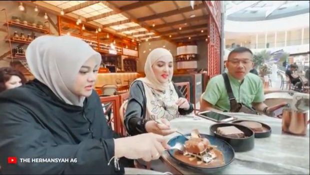Keluarga Anang Hermansyah dan Keluarga Atta Halilintar