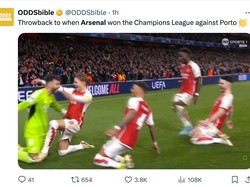 Momen Arsenal merayakan kemenangan atas Porto di 16 besar. Kaya juara padahal belum. (Foto: Twitter @ODDSbible)
