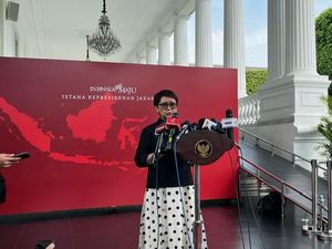Bertemu Menlu China, Jokowi Bahas Kerja Sama IKN hingga Kereta Cepat Bertemu Menlu China, Jokowi Bahas Kerja Sama IKN hingga Kereta Cepat