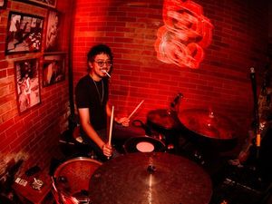 Pamungkas Pamer Album Kelima, Diberi Tajuk Hardcore Romance Pamungkas Pamer Album Kelima, Diberi Tajuk Hardcore Romance