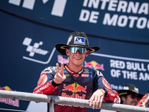 Acosta yang Tampil Menggila Bakal Geser Miller? Ini Kata Bos KTM