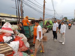 Pemkot Tangsel Tangani Kenaikan Jumlah Sampah Libur Lebaran