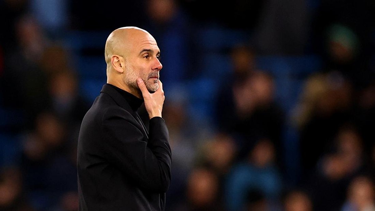 Pep Guardiola beri selamat atas kemenangan Real Madrid REUTERS/Carl Recine