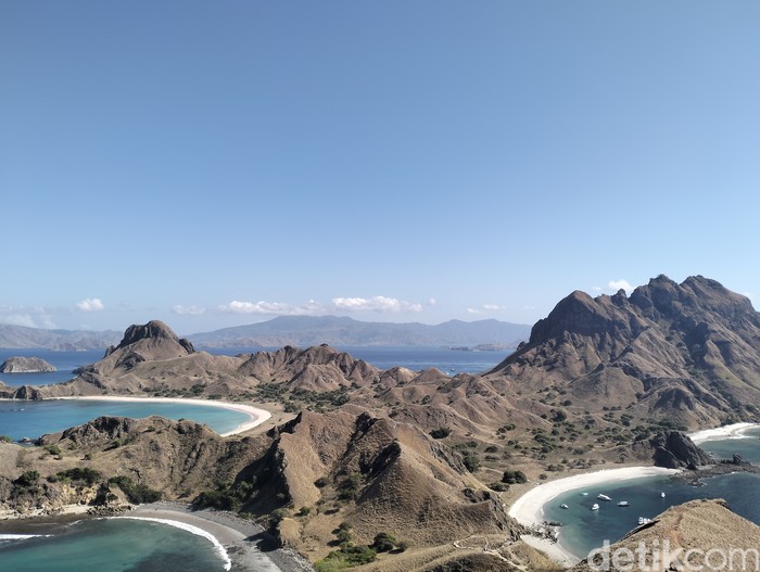 Pulau Padar Puncak Pulau Padar di Taman Nasional Komodo, Labuan Bajo, Manggarai Barat.