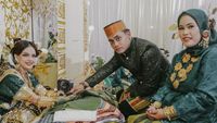 Pangling, Tampilan Putri DA di Acara Adat Bugis Mappacci Jelang Pernikahan