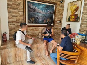 WN Aljazair Ditangkap Petugas gegara Sering Bayar Makan Sesuka Hati WN Aljazair Ditangkap Petugas gegara Sering Bayar Makan Sesuka Hati