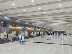 Gunung Ruang Meletus, Penumpang Gagal Terbang 2 Kali