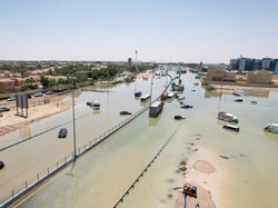 Video: Hujan-Badai Landa Dubai, Jalanan Banjir