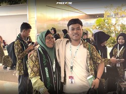 Berharap Dapat Skin, Gamer Ini Malah Menang Umroh Gratis dari Free Fire