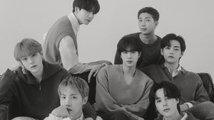 ARMY! Ini Katalog Official Merch di BTS POP-UP: MONOCHROME Jakarta