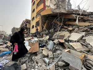 Tragis, Perempuan Gaza Dipaksa Nikahi Pemerkosa hingga Ditukar Makanan
