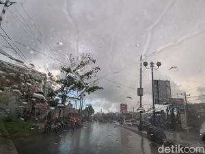 Doa Ketika Hujan Turun dan Setelah Reda yang Diajarkan Rasulullah Doa Ketika Hujan Turun dan Setelah Reda yang Diajarkan Rasulullah