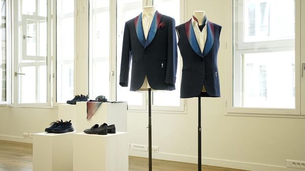 Intip Seragam Tim Prancis Rancangan Berluti untuk Pembukaan Olimpiade 2024