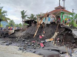 Lima Jembatan di Lumajang Putus Imbas Banjir Lahar Gunung Semeru