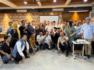Laskar Trisakti 08 Ingatkan MK Prinsip Vox Populi Vox Dei soal Sengketa Pilpres Laskar Trisakti 08 Ingatkan MK Prinsip Vox Populi Vox Dei soal Sengketa Pilpres