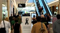 Mal Bondi Westfield di Sydney Dibuka Kembali Usai Insiden Penikaman