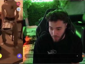 Penipu Jadi Streamer Terkenal Pakai AI, Minta Fans Hancurkan PS5