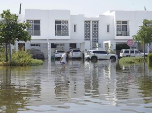 Imbas Banjir, Pengembang Perbaiki Rumah Gratis Buat Warga Dubai Imbas Banjir, Pengembang Perbaiki Rumah Gratis Buat Warga Dubai