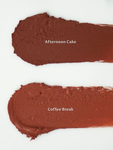 Raine Beauty Lip Velvet Hydrating Balm