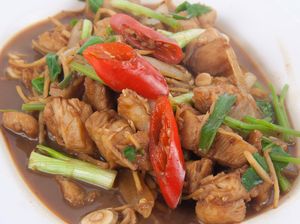 Resep Ayam Kecap Jahe yang Pedas Gurih untuk Lauk Bekal Resep Ayam Kecap Jahe yang Pedas Gurih untuk Lauk Bekal