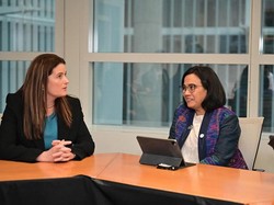 Sri Mulyani Bertemu Menkeu Selandia Baru, Saling Curhat soal APBN