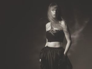 Ngehits Banget! Ini Lirik Lagu Down Bad Milik Taylor Swift