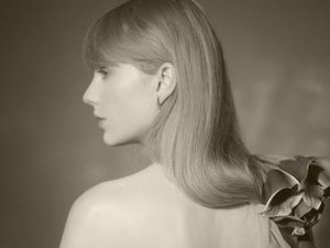 Mengulik Transformasi Gaya Taylor Swift Era The Tortured Poets Department