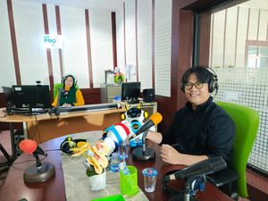 Cerita Tedhanjani Merintis Usaha Souvenir Boneka di Palembang hingga Sukses Cerita Tedhanjani Merintis Usaha Souvenir Boneka di Palembang hingga Sukses