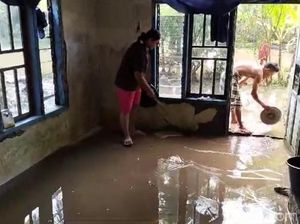 262 Rumah di Lebak Terdampak Banjir Akibat Situ Cilembun Meluap 262 Rumah di Lebak Terdampak Banjir Akibat Situ Cilembun Meluap