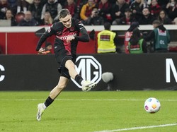 Florian Wirtz, Messi dari Bayer Leverkusen ini telah kemas 17 gol plus 18 assist dari 42 laga (AP)