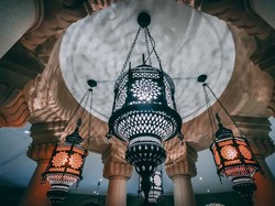 Kisah-kisah Mimpi yang Nyata: Wajah Ahli Puasa Terbakar, hingga Aisyah Disihir