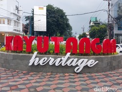 Logo Kayutangan di Malang yang Rusak Kena Ledakan Petasan Sudah Diperbaiki