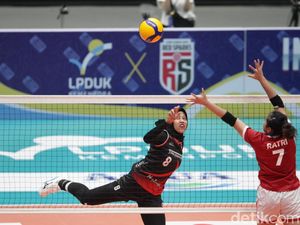 Tonton Lagi Smash-smash Keras Megawati saat Lawan Indonesia All Star Tonton Lagi Smash-smash Keras Megawati saat Lawan Indonesia All Star